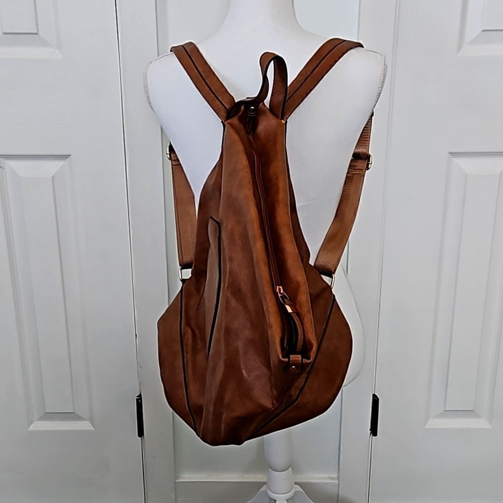 Vegan unisex brown leather backpack